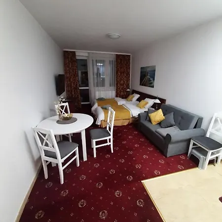 Hotel apartamentowy M-apartamenty W Hotelu Polonia *