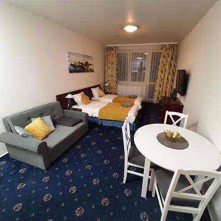 M-apartamenty W Hotelu Polonia Hotel apartamentowy